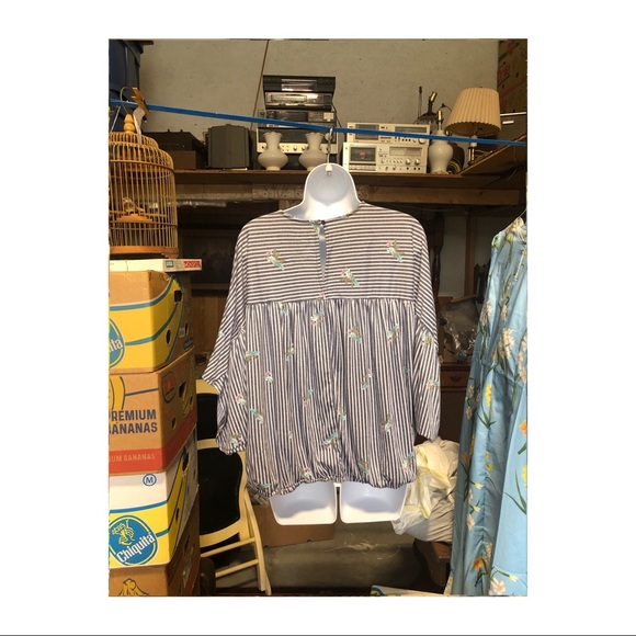 Grey and White Striped Blouse with Bird designs - Picture 2 of 6